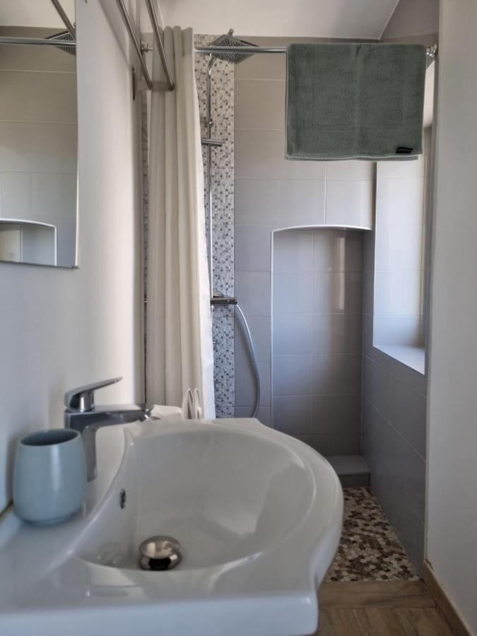 Chez Dume Apartment โบนิฟาซิโอ ภายนอก รูปภาพ