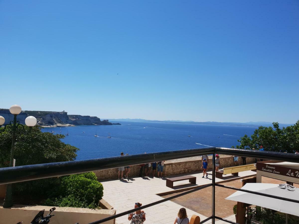 Chez Dume Apartment โบนิฟาซิโอ ภายนอก รูปภาพ